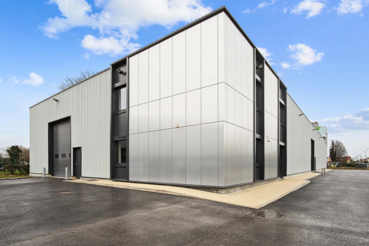 Local d'activité Vaires-sur-Marne 1280m² Location local d'activité Vaires-sur-Marne Seine-et-Marne OLACT2528966 0